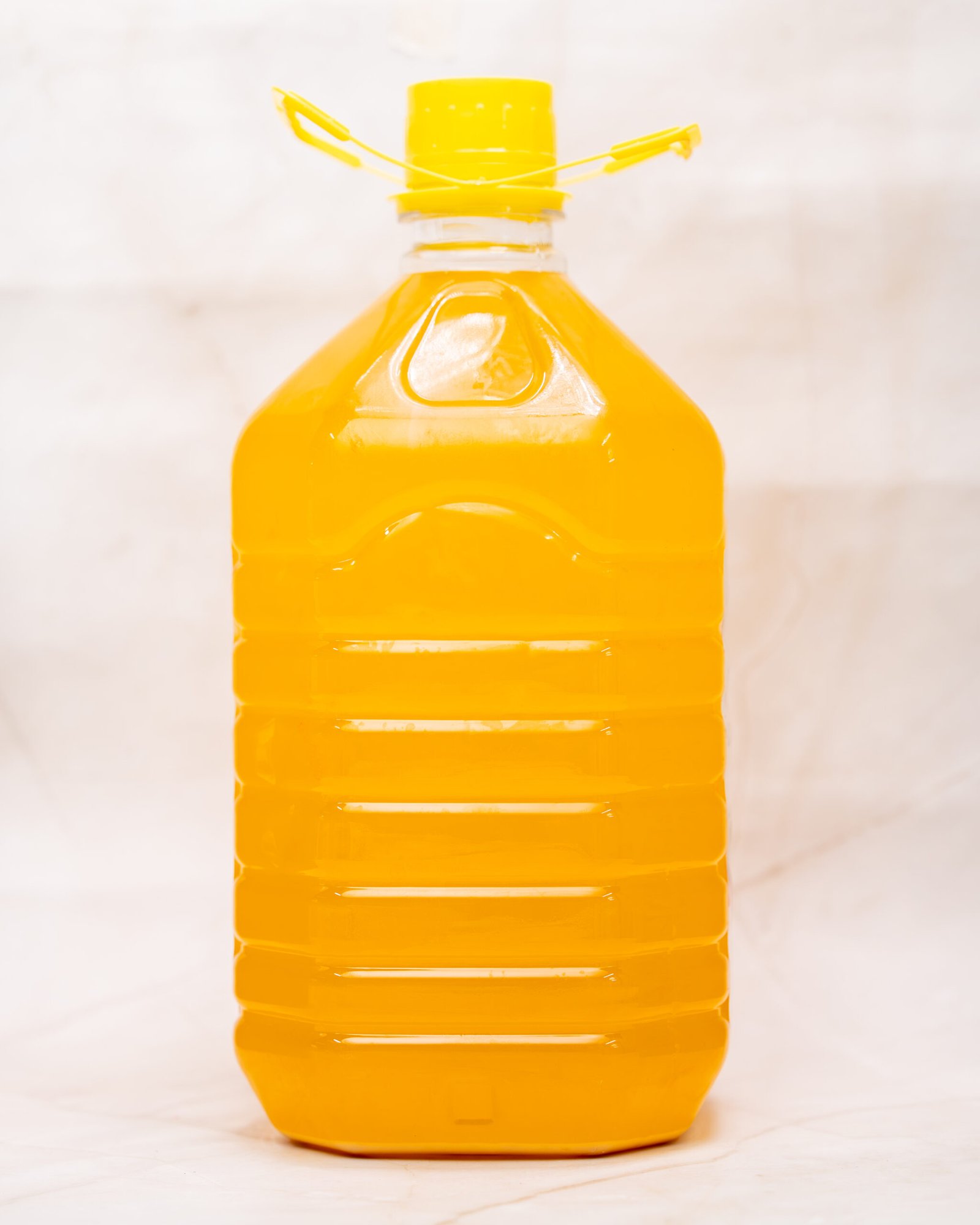 Cold Pressed Groundnut Oil - Image 3
